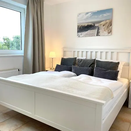 Haus-am-waldbad-fewo-21 Куксхафен