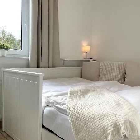 Апартаменты Haus-am-waldbad-fewo-21 *