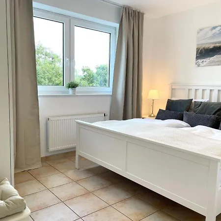 Haus-am-waldbad-fewo-21 Куксхафен